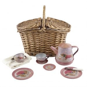 Set Pentru Ceai Muzical In Cos Picnic Catelusii Muzicali Egmont Toys12391