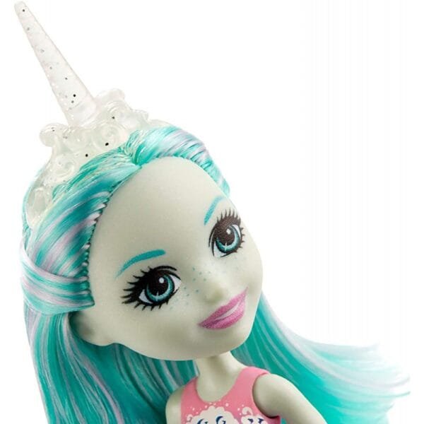 Papusa Enchantimals By Mattel Naddie Narwhal Cu Figurina Sword - Imagine 4