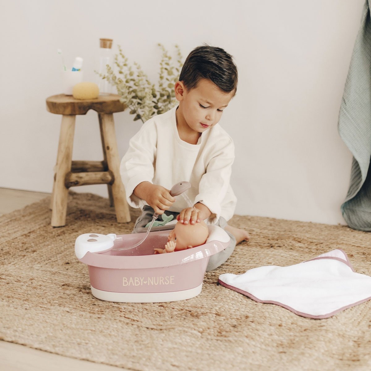 Cadita Pentru Papusa Smoby Baby Nurse Baleno Bath Roz Cu Accesorii 10 Cadita Pentru Papusa Smoby Baby Nurse Baleno Bath Roz Cu Accesorii - Imagine 9