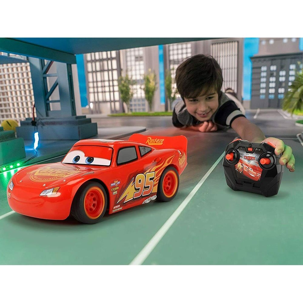 Masina Dickie Toys Cars 3 Turbo Racer Lightning McQueen cu telecomanda 5 Masina Dickie Toys Cars 3 Turbo Racer Lightning McQueen cu telecomanda - Image 4
