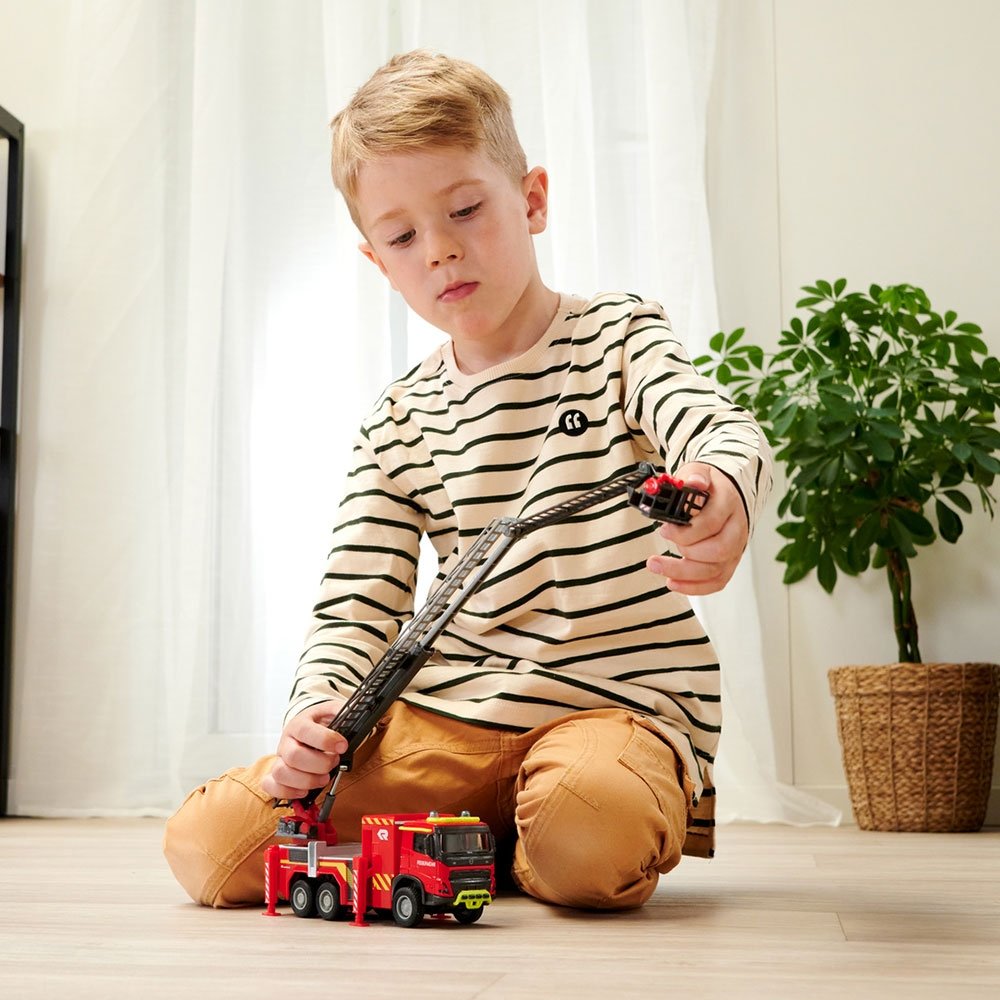 Masina de pompieri Majorette Volvo Fire Engine 8 Masina de pompieri Majorette Volvo Fire Engine - Image 7