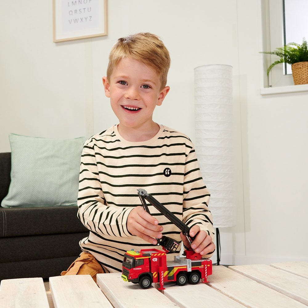 Masina de pompieri Majorette Volvo Fire Engine 7 Masina de pompieri Majorette Volvo Fire Engine - Image 6