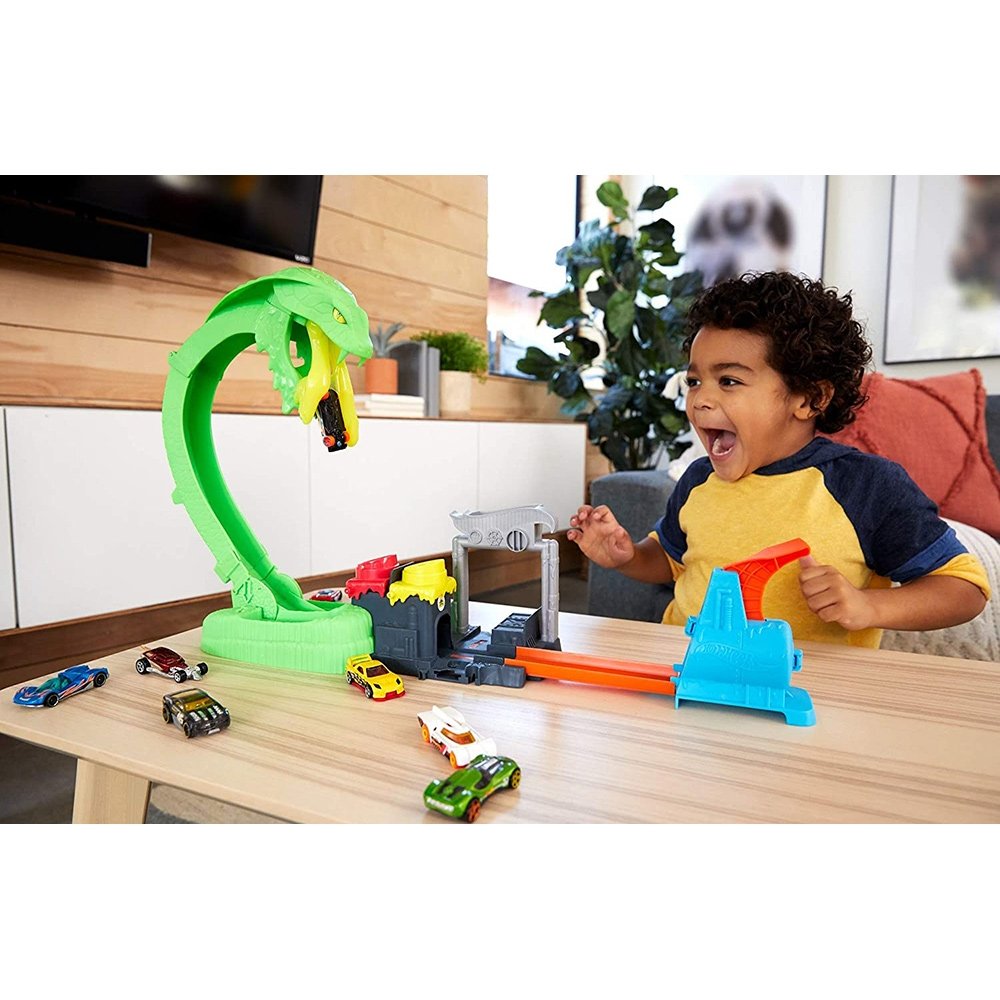 Pista De Masini Hot Wheels By Mattel City Toxic Snake Strike Cu Masinuta Si Slime 7 Pista De Masini Hot Wheels By Mattel City Toxic Snake Strike Cu Masinuta Si Slime - Imagine 6