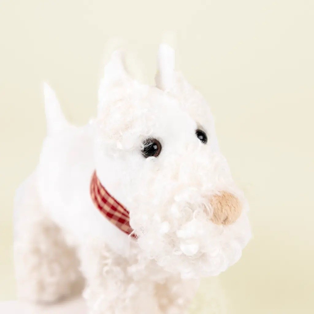 Catelusa de plus Lola, Egmont Toys 5 Catelusa de plus Lola, Egmont Toys - Image 4