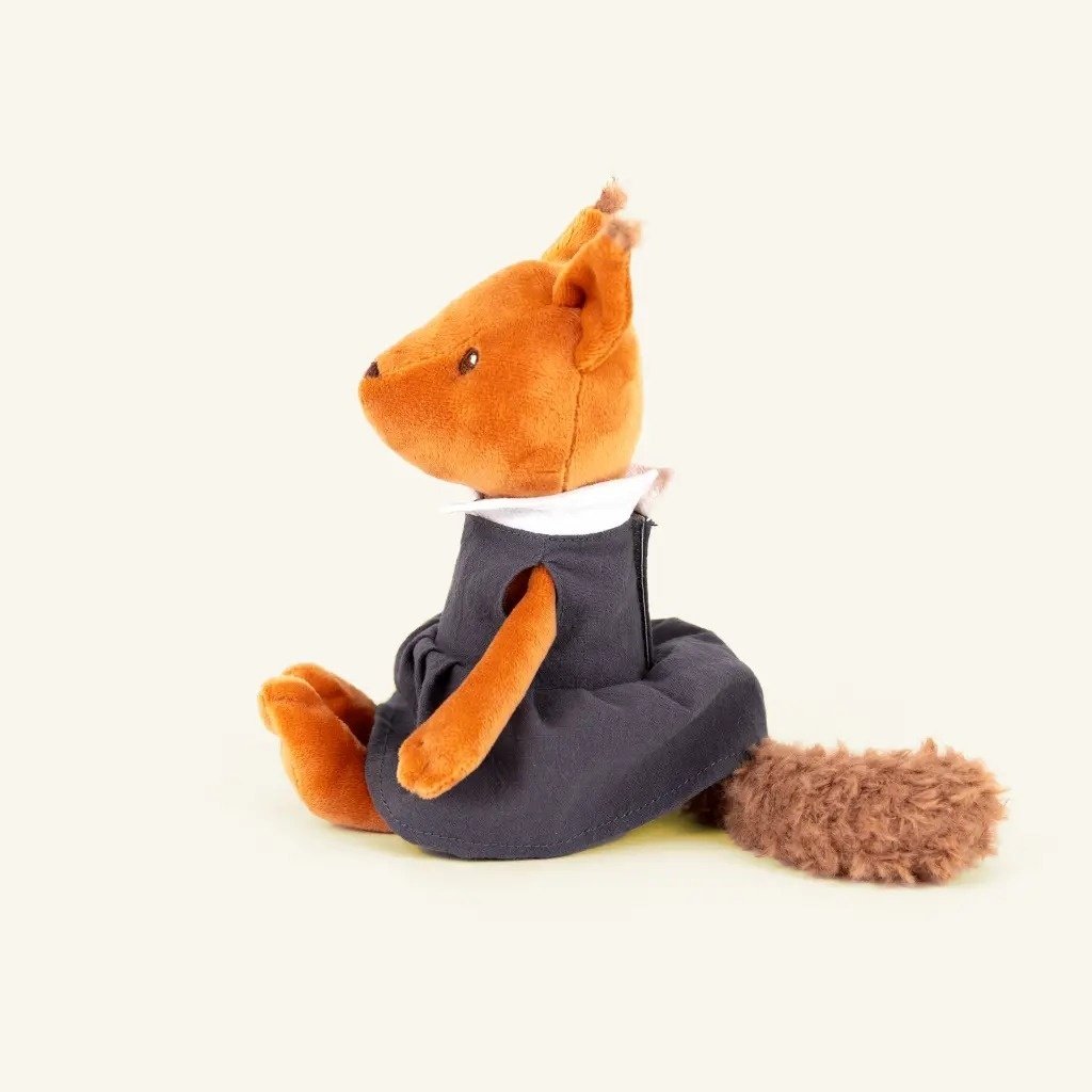 Jucarie de plus Mama veverita, Egmont Toys 5 Jucarie de plus Mama veverita, Egmont Toys - Image 4