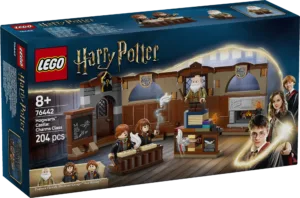 LEGO Harry Potter Hogwarts Castle: Charms Class