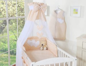 Set de lenjerie de pat de 5 piese 120x90 cu baldachin - Hanging Hearts cu puncte albe pe fond bej